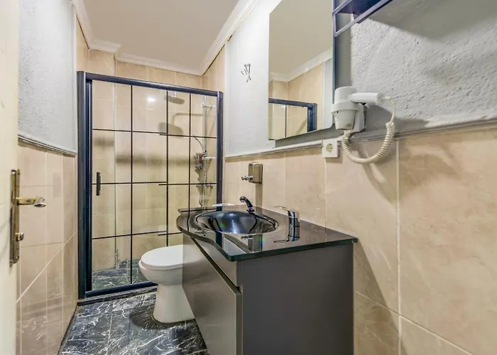 La Pera Отель 3*