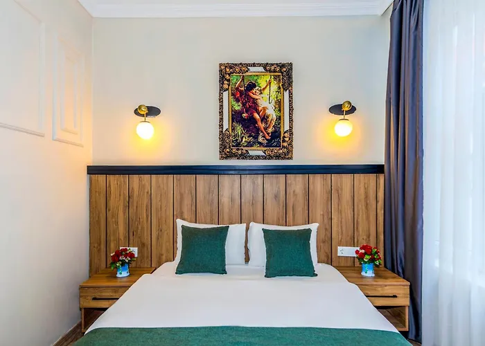 Отель La Pera 3*