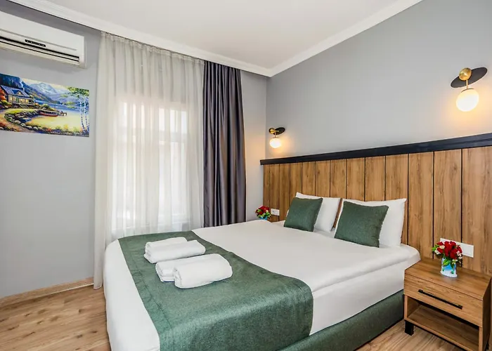 Отель La Pera 3*