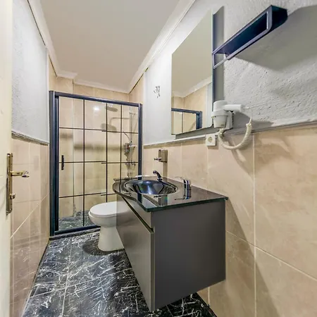 La Pera Hotel 3*